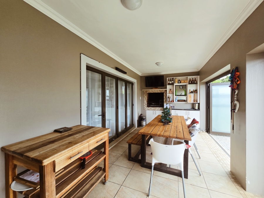 3 Bedroom Property for Sale in Kraaibosch Country Estate Western Cape